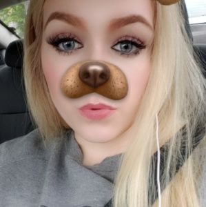 Meet your Posher, Brandi